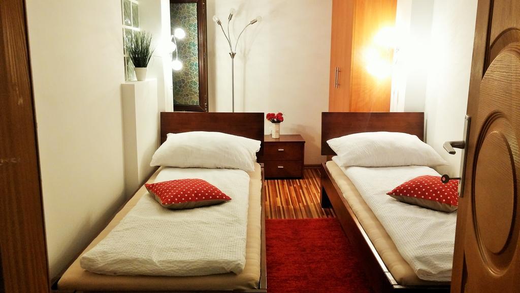 B&B Bazeni Saraievo Exterior foto